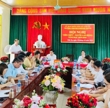 Hội nghị viên chức - Người lao động